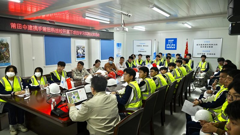 幕墙工程代理加盟定制方案，如何打造安全与美观的完美结合？**